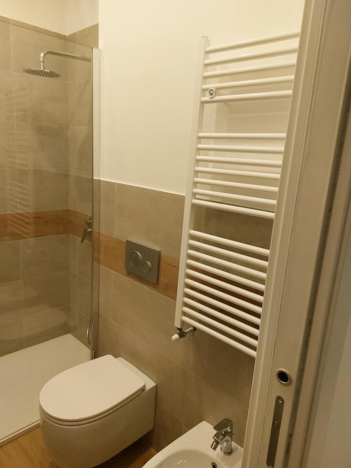 Casa Azzurra Con Parking Auto Apartment *